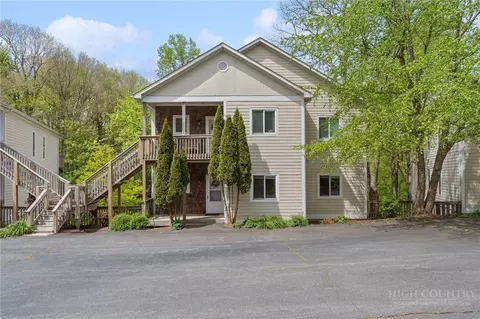 174 Evergreen Springs Ct #301, Blowing Rock, NC 28605