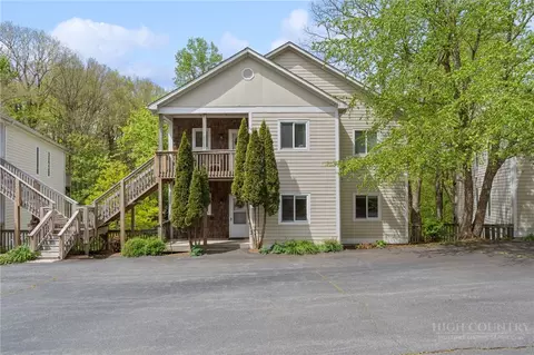 174 Evergreen Springs Ct #301, Blowing Rock, NC 28605