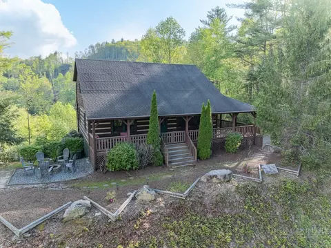 197 Woodby Ridge Rd, Vilas, NC 28692