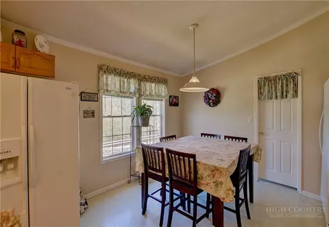 Dining - 3 Altapass Trl, Spruce Pine, NC 28777 photo 1 of 1