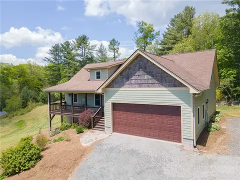 390 Mount Valley Dr, Fleetwood, NC 28626