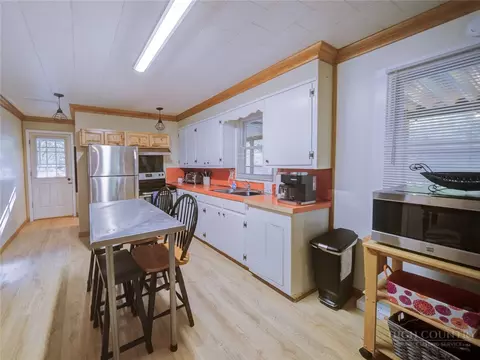 Kitchen - 1471 Bamboo Rd, Boone, NC 28607 photo 1 of 3