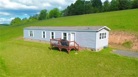 2070 Cranberry Springs Rd, Fleetwood, NC 28626