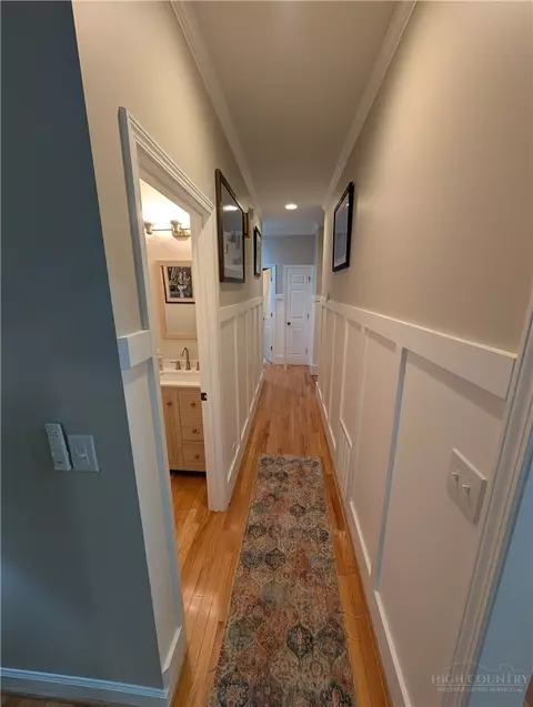 Entry Way - 238 Olde Beau Blvd, Roaring Gap, NC 28668 photo 2 of 3