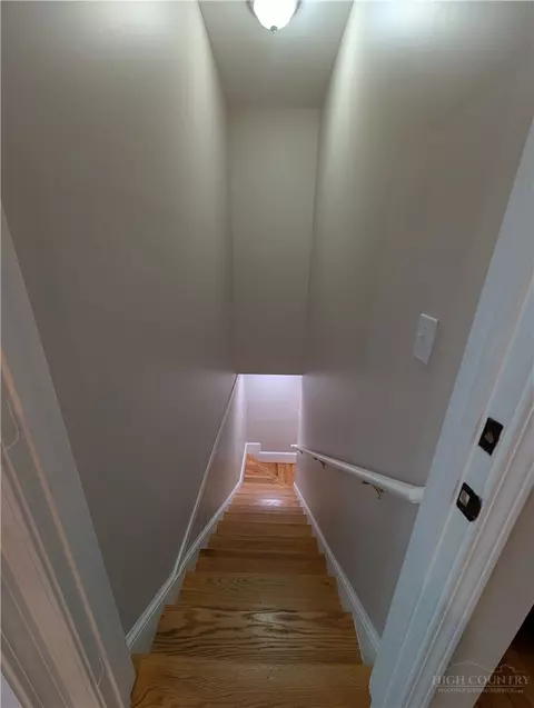 Entry Way - 238 Olde Beau Blvd, Roaring Gap, NC 28668 photo 3 of 3