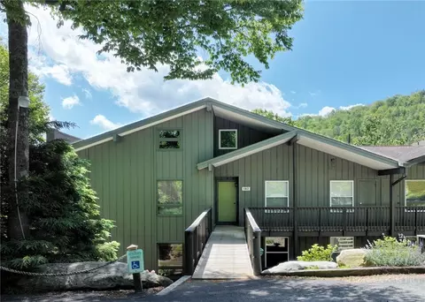 1499 Sugar Mountain Dr #8, Sugar Mountain, NC 28604