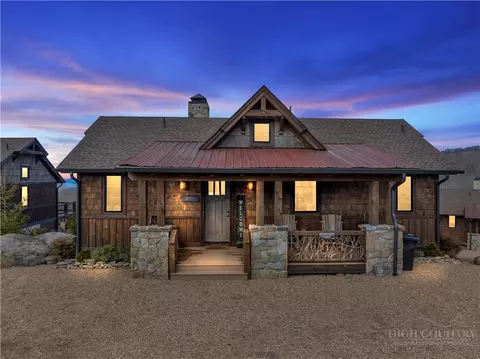 24 Camp Eagle Ct, Banner Elk, NC 28604