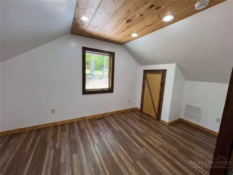 Bedroom - 138 Talon Dr, Boone, NC 28607 photo 2 of 3