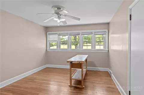 Bedroom - 951 Dodson Mill Rd, Pilot Mountain, NC 27041 photo 3 of 5