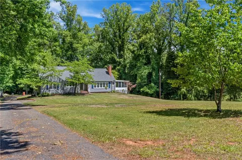 Exterior - 951 Dodson Mill Rd, Pilot Mountain, NC 27041 photo 3 of 12