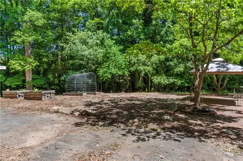 Exterior - 951 Dodson Mill Rd, Pilot Mountain, NC 27041 photo 8 of 12