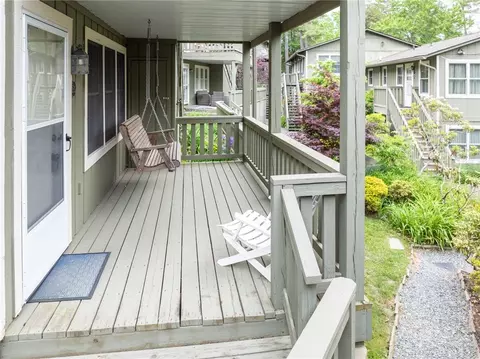 Exterior - 202 Village Green Rd #E-1, Blowing Rock, NC 28605 photo 4 of 4