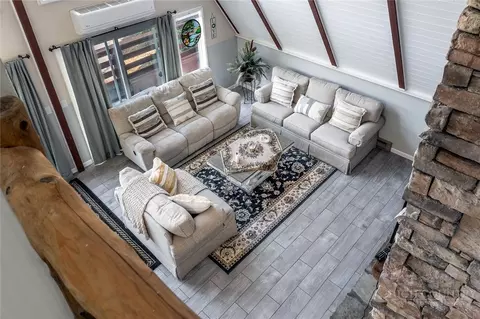 Living - 209 Apache St, Newland, NC 28657 photo 3 of 3