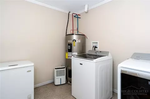 Other - 209 Apache St, Newland, NC 28657 photo 7 of 14