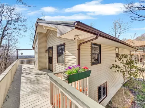 1410 Beech Mountain Pkwy, Beech Mountain, NC 28604