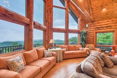 Living - 160 Outback Rd, Ferguson, NC 28624 photo 3 of 8