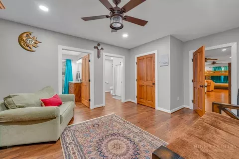 Entry Way - 160 Outback Rd, Ferguson, NC 28624 photo 6 of 6