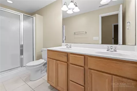 Bath - 373 The Settlement, Boone, NC 28607 photo 4 of 4