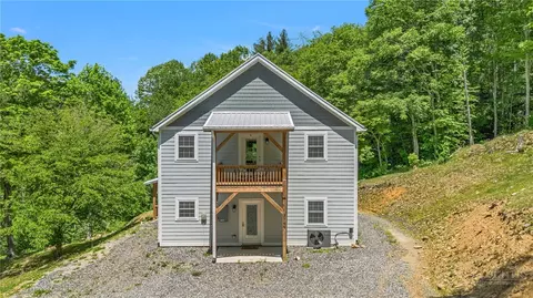 Exterior - 3765 Three Top Rd, Todd, NC 28684 photo 4 of 8