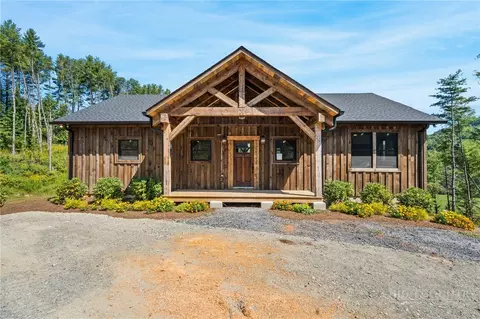 149 River Spring Rd, Sugar Grove, NC 28679