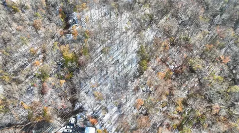 1026 Charter Hills Rd, Beech Mountain, NC 28604 photo 6