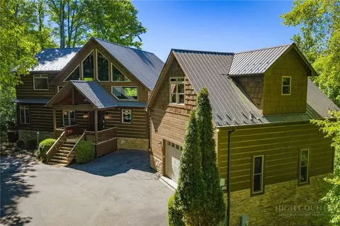 306 Old Megs Ln, Boone, NC 28607