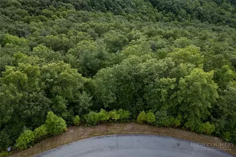 352 Pepperroot Rd, Boone, NC 28607 photo 2