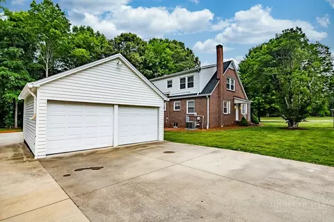 Other - 803 First Ave N, Conover, NC 28613 photo 5 of 6
