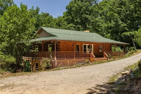 Exterior - 615 Phillips Gap, Purlear, NC 28665 photo 4 of 12