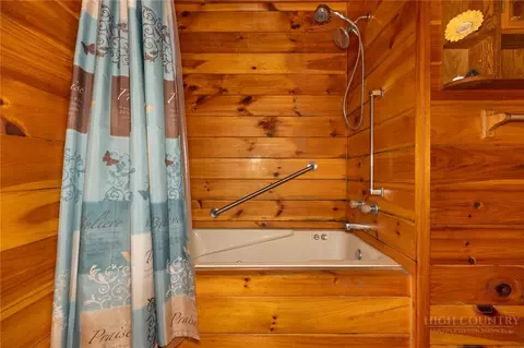 Bath - 615 Phillips Gap, Purlear, NC 28665 photo 2 of 3