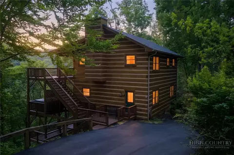 850 River Ridge Rd, Boone, NC 28607
