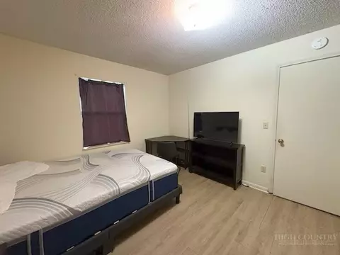 Bedroom - 229 E King St #31, Boone, NC 28607 photo 3 of 4