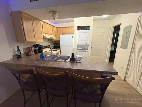 Kitchen - 229 E King St #31, Boone, NC 28607 photo 3 of 3