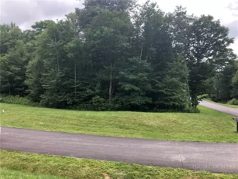 lot Apt 3 Trillium Ln, Linville, NC 28604