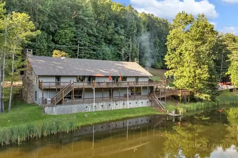 View/Area - 467 E Horse Shoe Ridge Rd, Deep Gap, NC 28618 photo 3 of 4