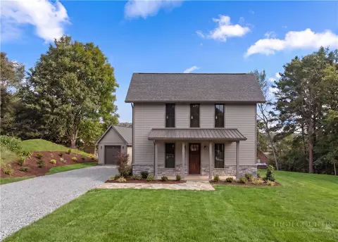 2 N Jefferson Ave, West Jefferson, NC 28694