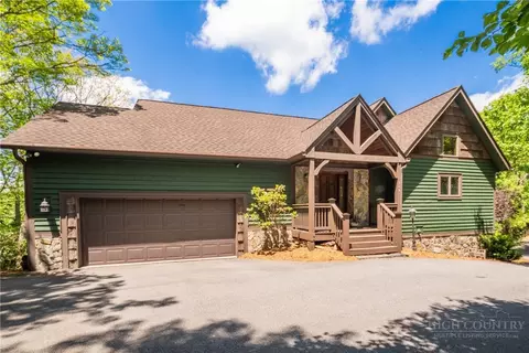 149 Regency Ln, Boone, NC 28607