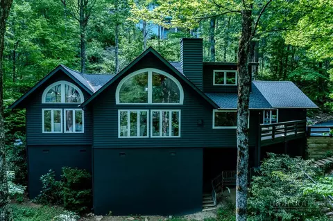 4003 Woodlands Dr, Linville, NC 28646