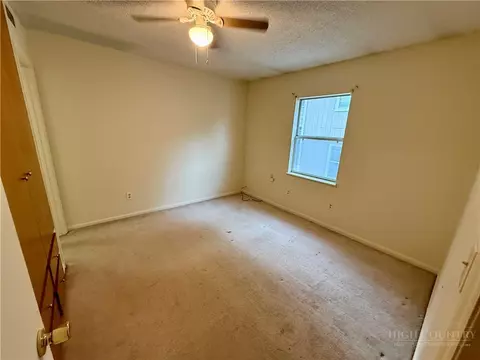 Bedroom - 229 E King St #30, Boone, NC 28607 photo 1 of 4