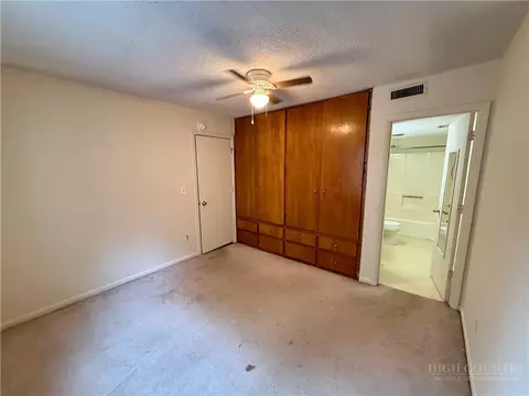 Bedroom - 229 E King St #30, Boone, NC 28607 photo 2 of 4