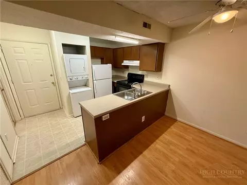 Other - 229 E King St #30, Boone, NC 28607 photo 3 of 4