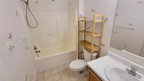 Bath - 966 Burkett Rd, Boone, NC 28607 photo 3 of 3
