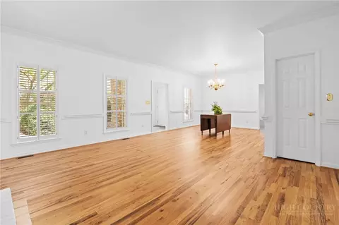 Living - 480 N Ridge Cir, Boone, NC 28607 photo 2 of 5