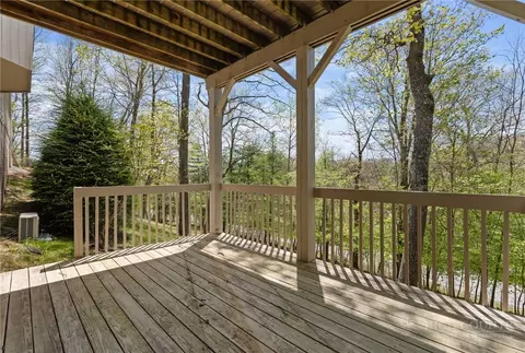 Exterior - 480 N Ridge Cir, Boone, NC 28607 photo 6 of 10