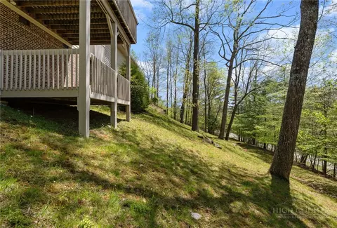 Exterior - 480 N Ridge Cir, Boone, NC 28607 photo 8 of 10
