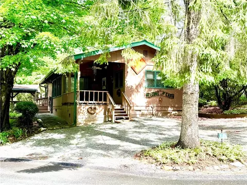 71 Yarrow Cir, Newland, NC 28657