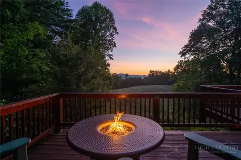 Exterior - 351 Talon Dr, Boone, NC 28607 photo 2 of 17