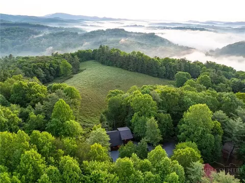 View/Area - 351 Talon Dr, Boone, NC 28607 photo 1 of 2