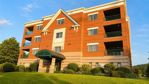 127 Sports Club Ln #111, Boone, NC 28607