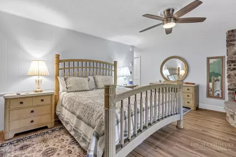 Bedroom - 101 Golf View Dr #A-1, Beech Mountain, NC 28604 photo 5 of 8
